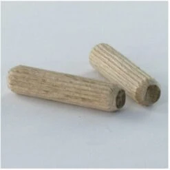 Tourillons Bois STRIES 6X50 Conditionnement: 100 Pieces