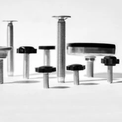 Emuca Vérin De Réglage Pour Pied De Meuble, Hexagonale, M6, Hauteur 20 Mm, Acier Et Plastique, 20 Ut. 10 Emuca Vérin De Réglage Pour Pied De Meuble, Hexagonale, M6, Hauteur 20 Mm, Acier Et Plastique, 20 Ut. -Fispool Magasin 54868273 4